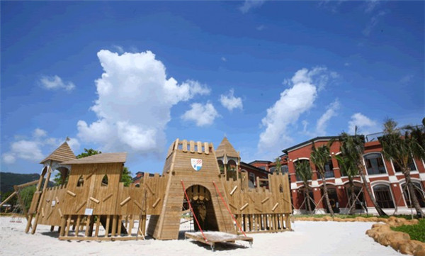 1471921014773081345.jpg 珠海容闳国际幼稚园1.jpg