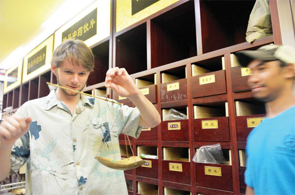 1521513641696067280.jpg 药片.jpg