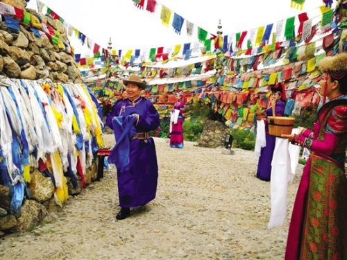 1512610577363065701.jpg 敖包文化节.jpg