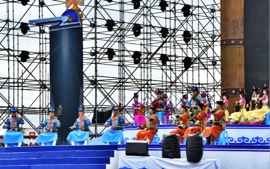 1512610677036023343.jpg 游牧节3.jpg