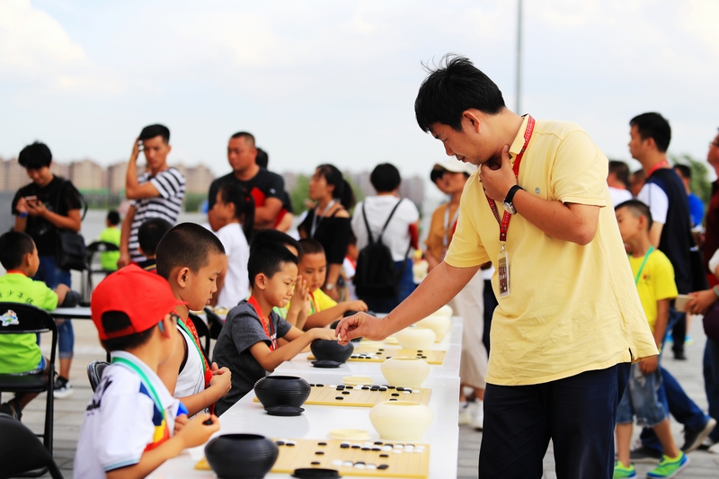 1503396231229056379.jpg 01.jpg