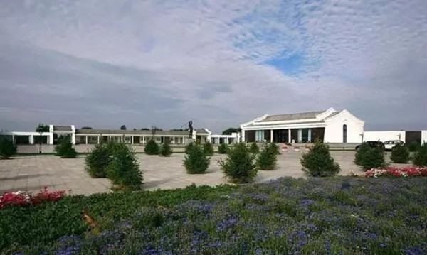 1515549055819099231.jpg 1.jpg