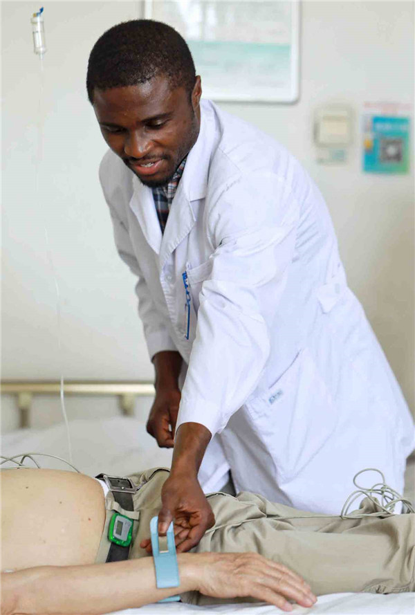 1530497919064037493.jpg 5b35c366a31033495a57b6b2.jpg