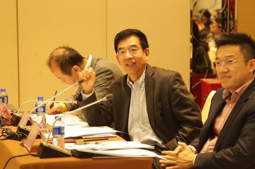 1513042642127042492.jpg z2.jpg