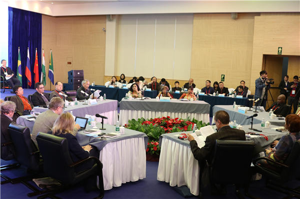 1514340916192019303.jpeg b2.jpeg