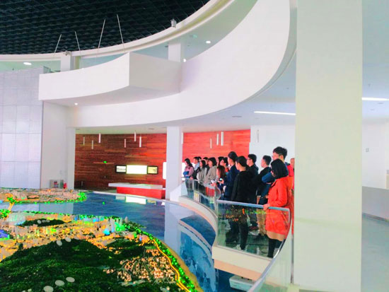 1518078557803046875.jpg 1.jpg