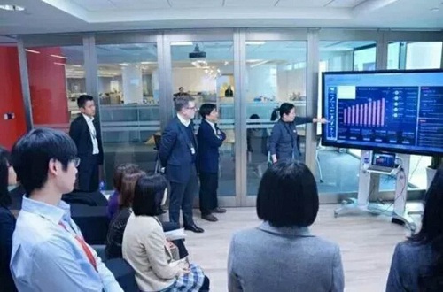 1519694779496045458.jpg 2.jpg