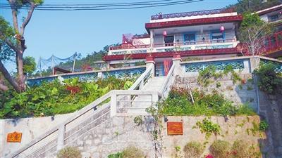 1520387044166053606.jpg bb1.jpg