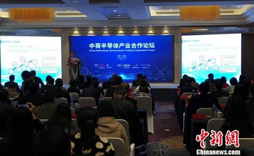 1521008775297048959.jpg 79861790.jpg