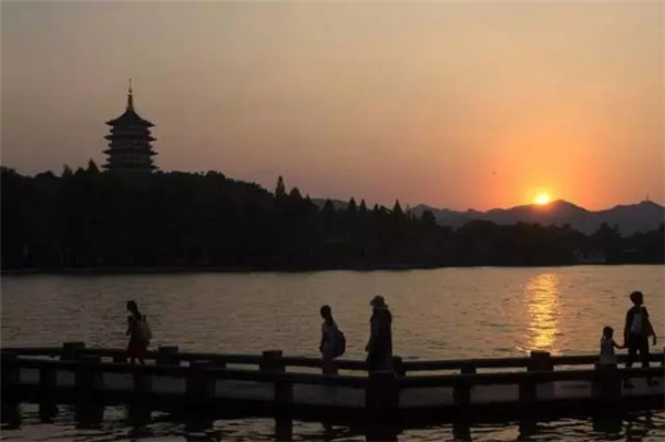 1522648474198015582.jpg 雷锋pagoda.jpg