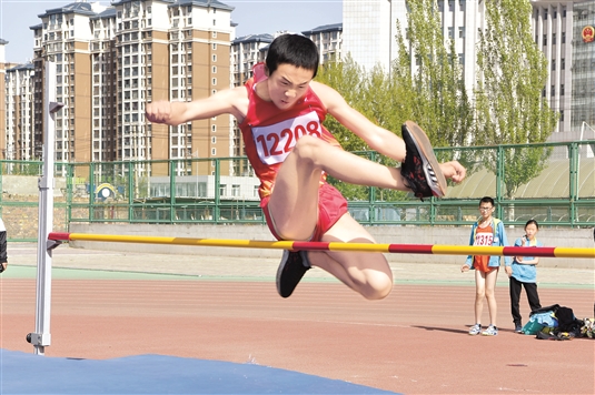 1525415680247031132.jpg 运动会.jpg