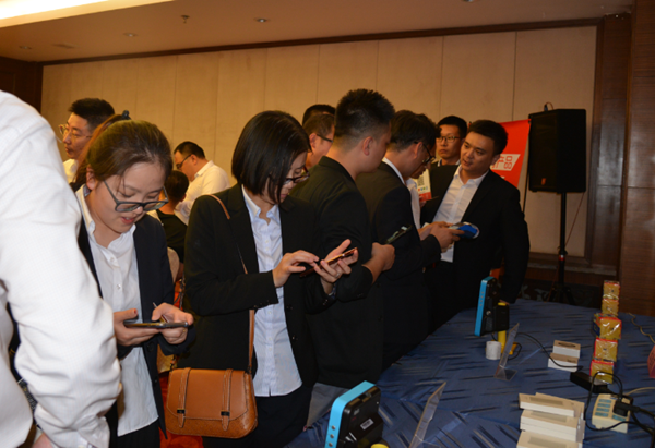 1526456964741044055.png 1526268008624_副本.png