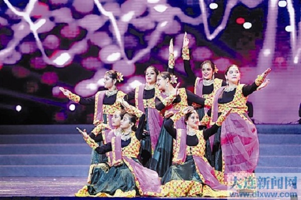 1534754668189047984.jpg 国际青少年文化艺术交流.jpg