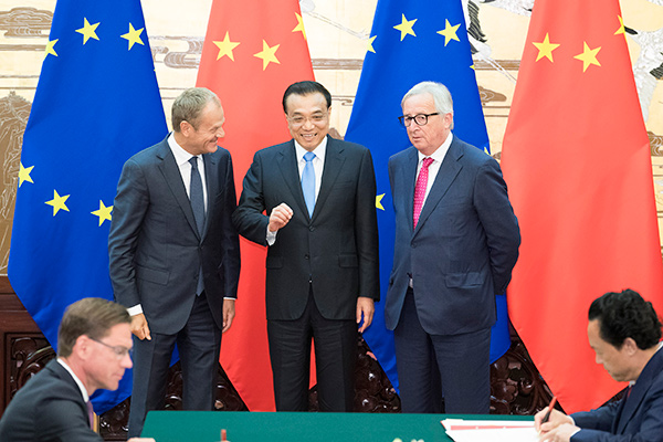 1531898615547057865.jpg 4600-meeting.jpg