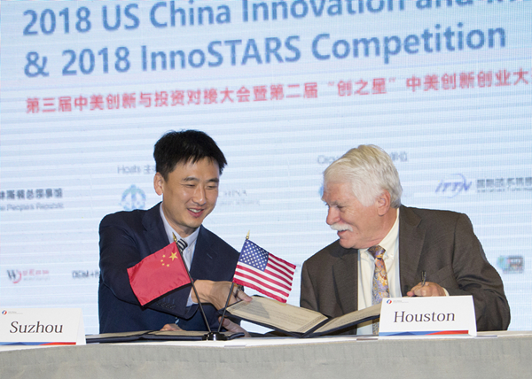 1526624301644015488.jpg 948.jpg