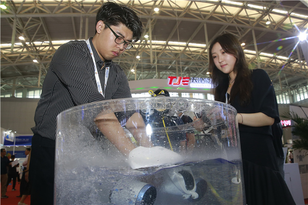 1526624061817066820.jpg 947.jpg