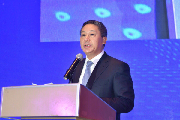 1538212798019073608.jpg 烟台市委书记张术平出席活动并致辞.jpg