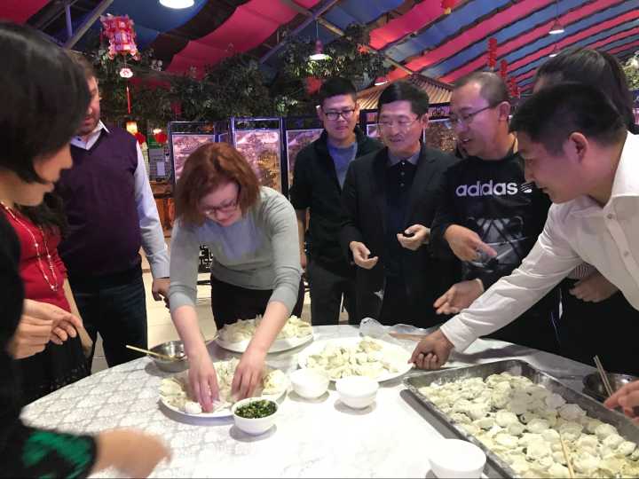 1514003371925015236.jpg 70701513954874730.jpg