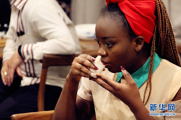 1524052656559021759.jpg f2.jpg