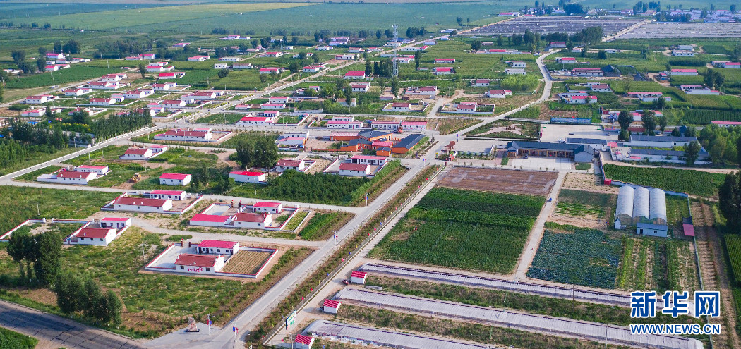 1518158509699059349.jpg r1.jpg