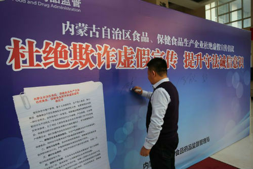 1518168320904097396.jpg 17.jpg