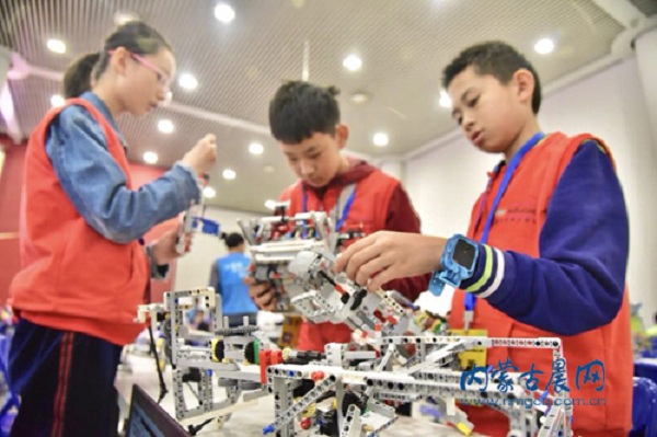 1526266985311052746.jpg y3.jpg