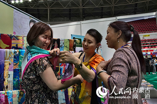 1529053520238066114.jpg f1.jpg