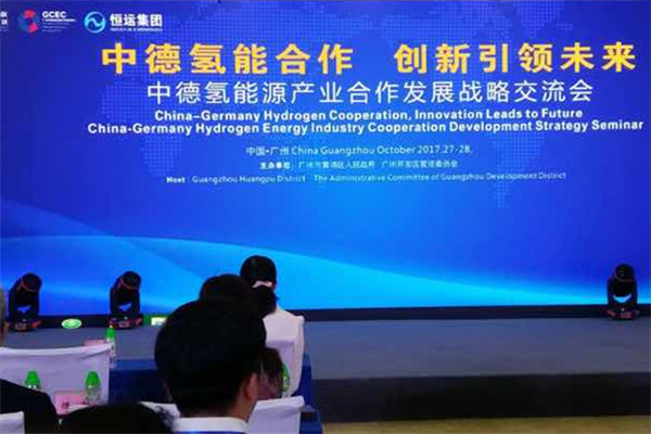 1509439303098069365.jpg 1509176841580.jpg