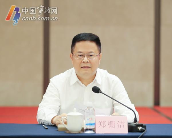 1536886290653016224.jpg 讲话.jpg