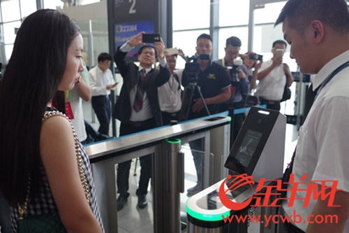 1498727251711020051.jpg facial3_副本.jpg