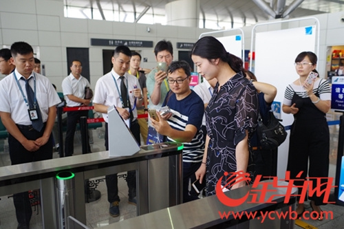 1498727271512038443.jpg facial4_副本.jpg