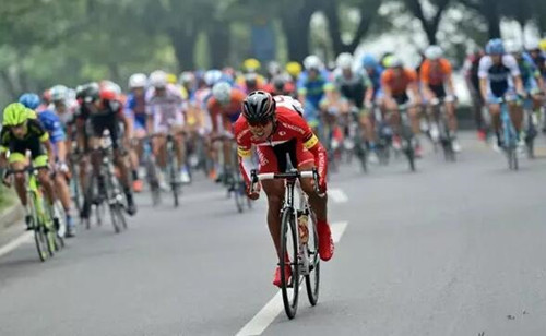 1506044700531084126.jpg cyclist.jpg