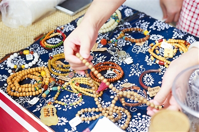 1506563634124015657.jpg art2.jpg