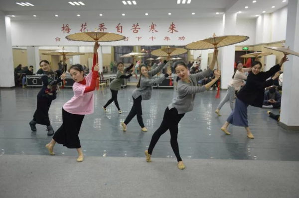 1517907209462044404.png 微信截图_20180105203348.png