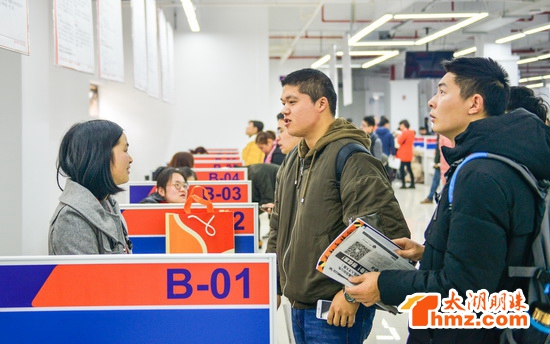 1519866742329095976.jpg 02.jpg