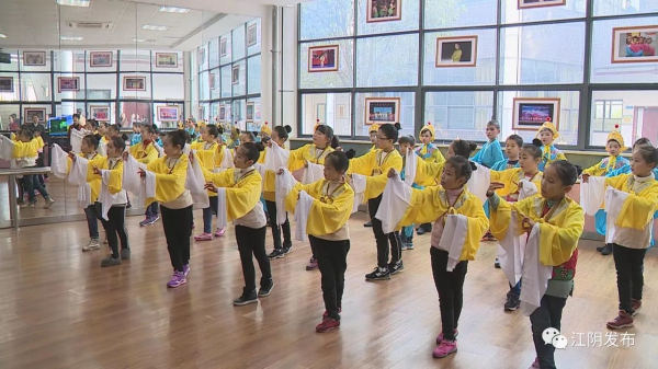 1525749411281067236.jpg 01.jpg