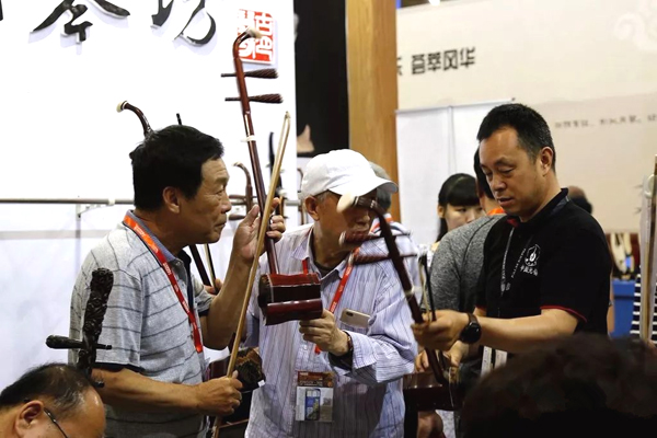 1527734231576047612.jpg 02.jpg