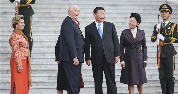 1539764898359007922.jpg 5bc68a23a310eff3690133aa_副本.jpg