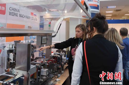 1541148308477053961.jpg 5bda6b00a310eff36903d50f.jpg