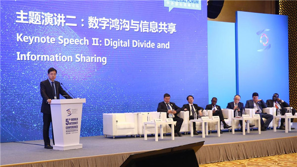 1541746089780025994.jpg 2.jpg