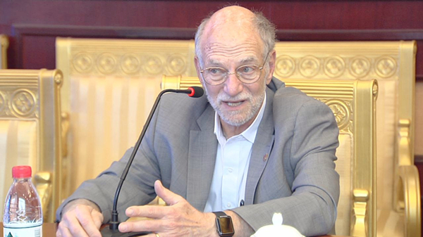 1540807371584006562.jpg a2_副本.jpg