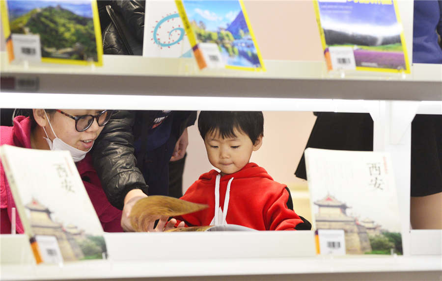 1542963108401043140.jpg 5bf382cda310eff369073421.jpg