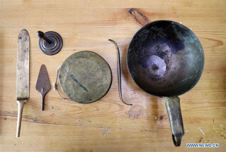 1541658614254057792.jpg 5be23990a310eff36904fb1f.jpg