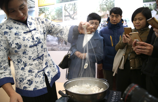 1543564361130077027.jpg 5bfc8074a310eff369083406.jpg