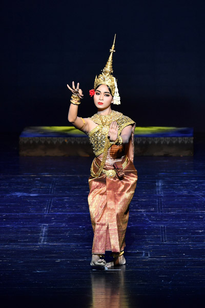 1525933579529052377.jpeg 5ae95749a3105cdce0a5a96b.jpeg