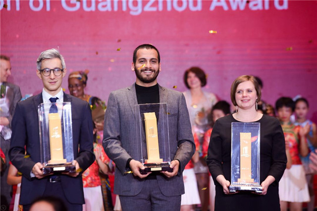 1544492987905095121.jpg 1544433099523016677.jpg