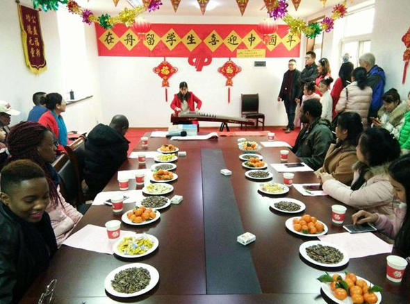 1519895289140011242.png 舟山留学生.png