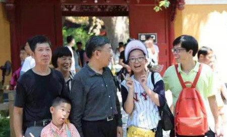 1534324921909029158.jpg 余秋雨.jpg