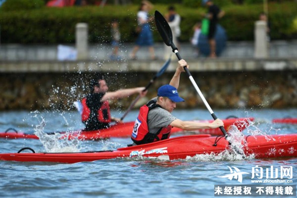 1537258871463069575.jpg 皮划艇3.jpg
