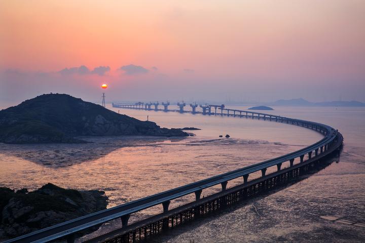 1539162082533098331.jpg 桥1.jpg